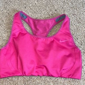 Nike sports bra pink small